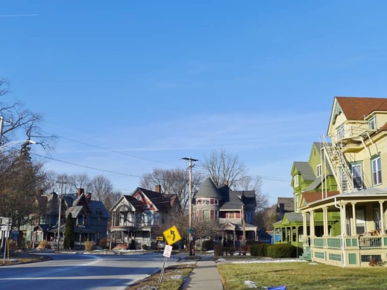 Walk through this area to town